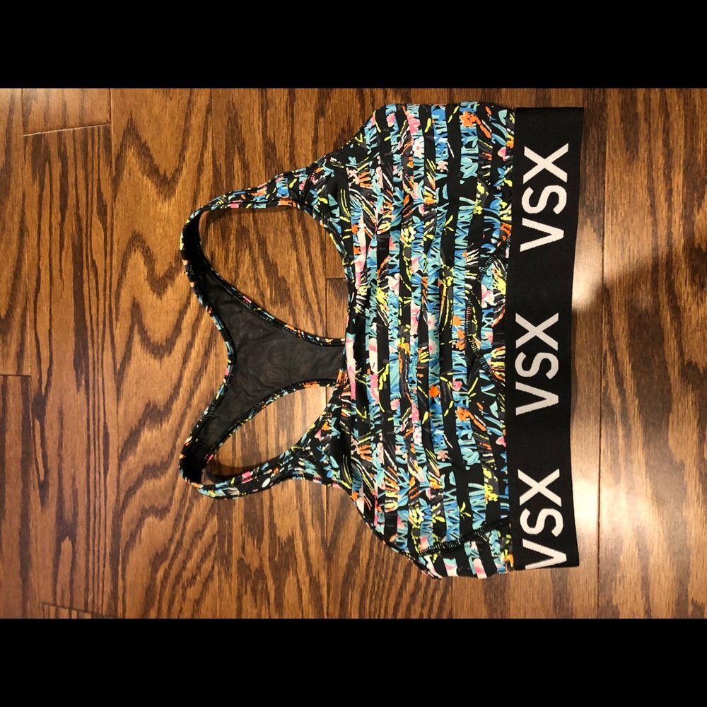 Victoria’s Secret VSX sports bra size large